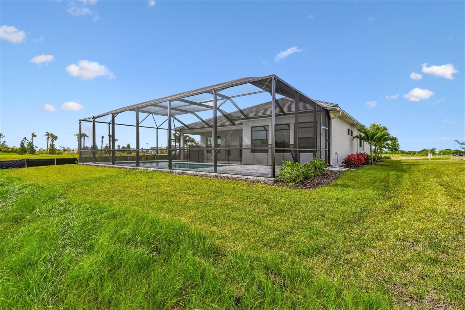 PALMERA AT WELLEN PARK - Residential