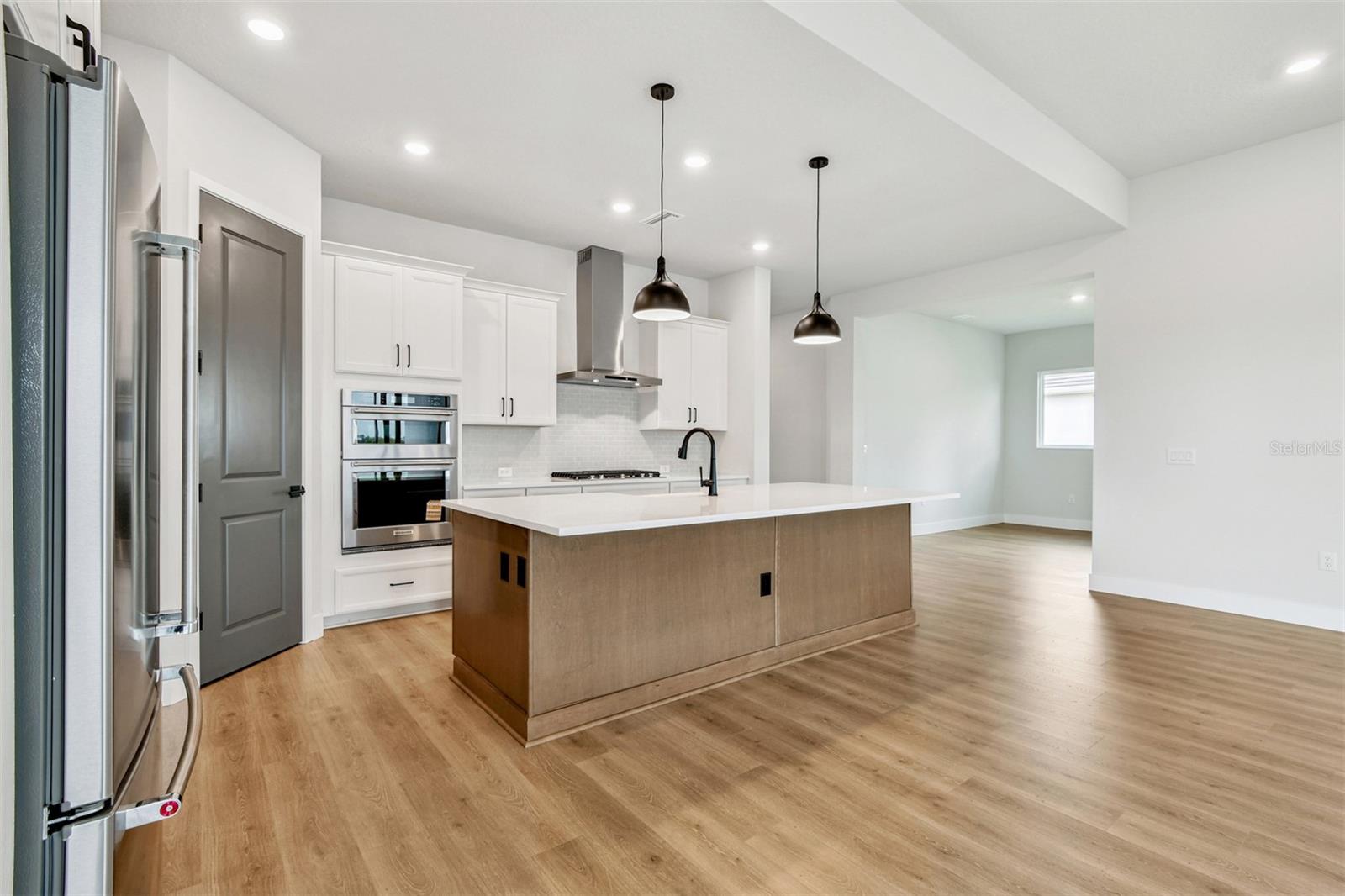 PALMERA AT WELLEN PARK - Residential