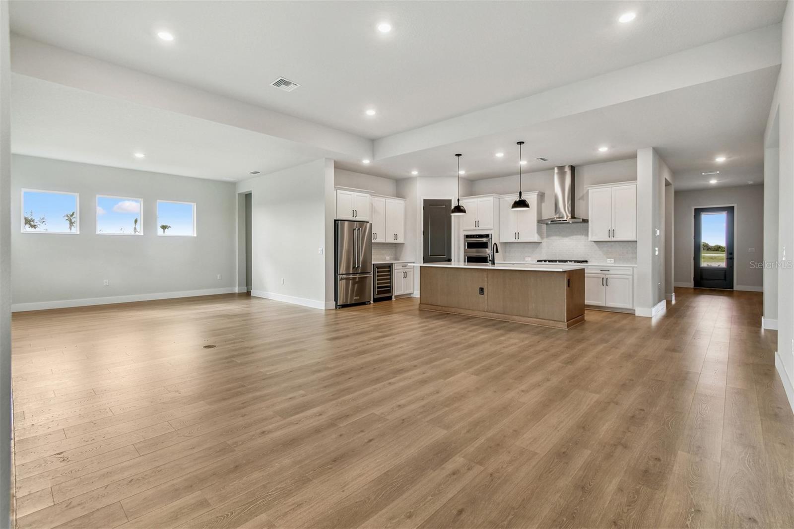 PALMERA AT WELLEN PARK - Residential