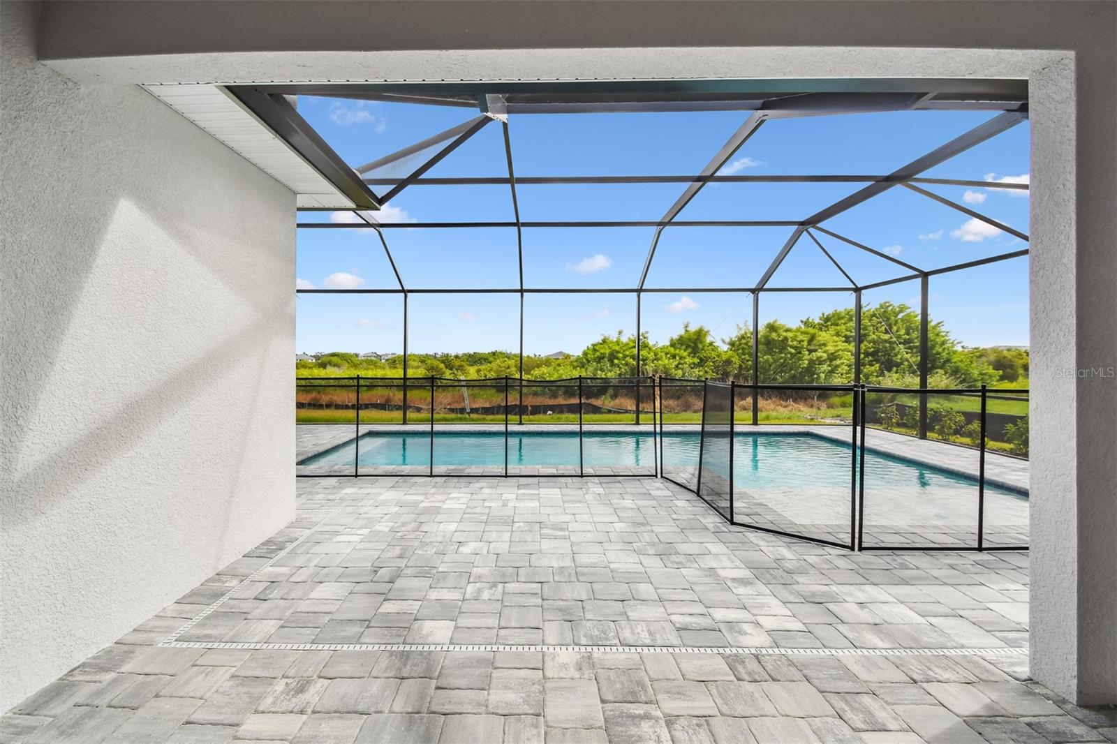 PALMERA AT WELLEN PARK - Residential