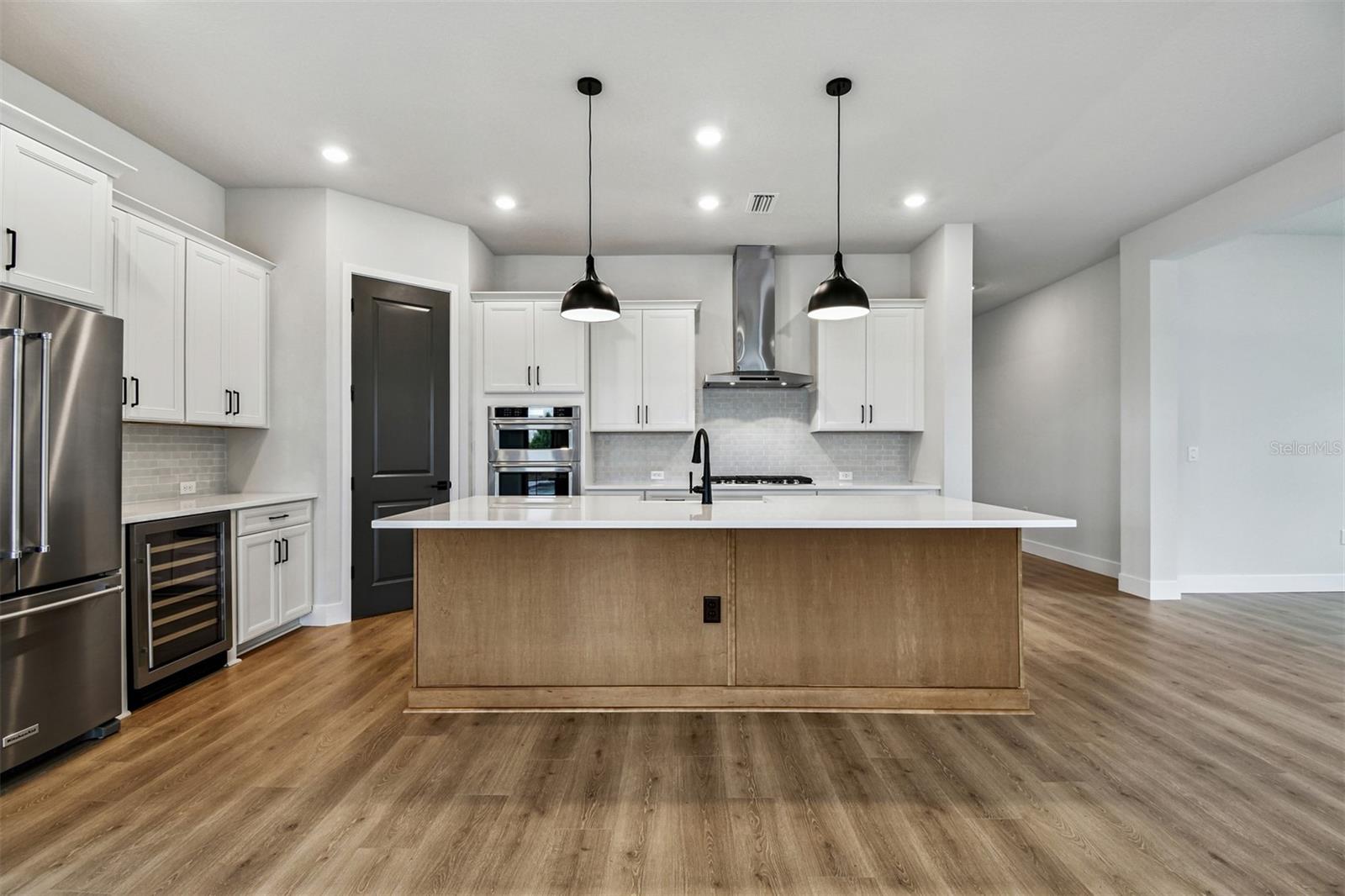 PALMERA AT WELLEN PARK - Residential