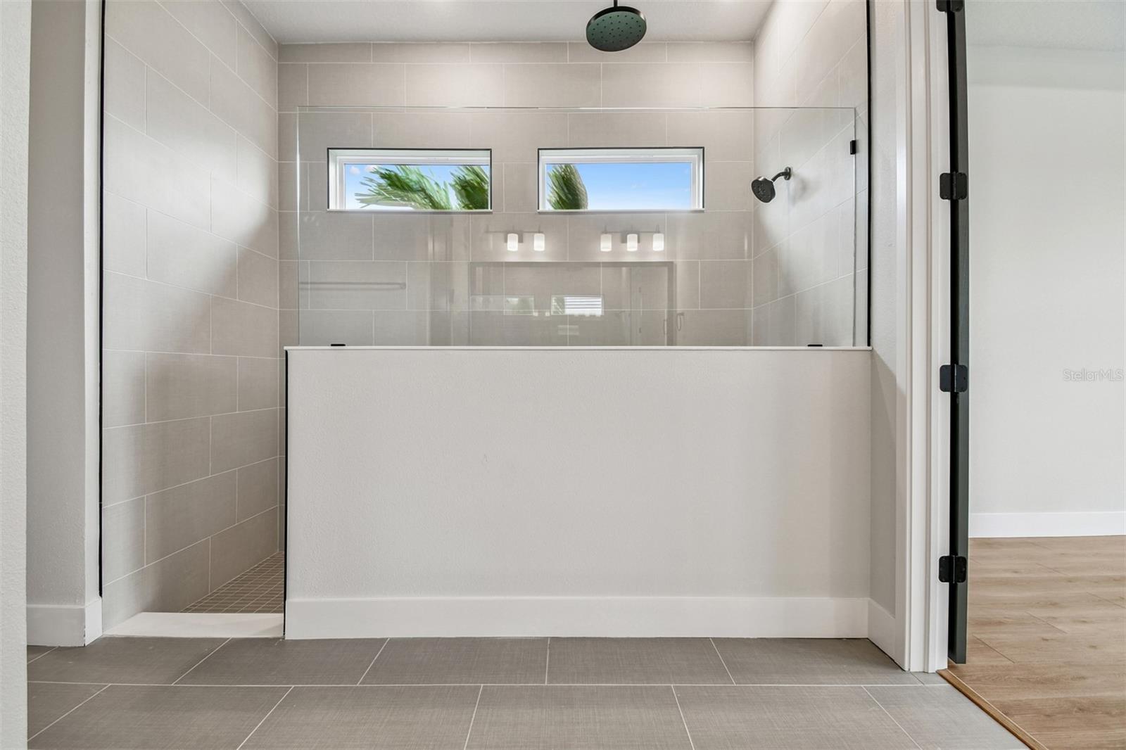 PALMERA AT WELLEN PARK - Residential