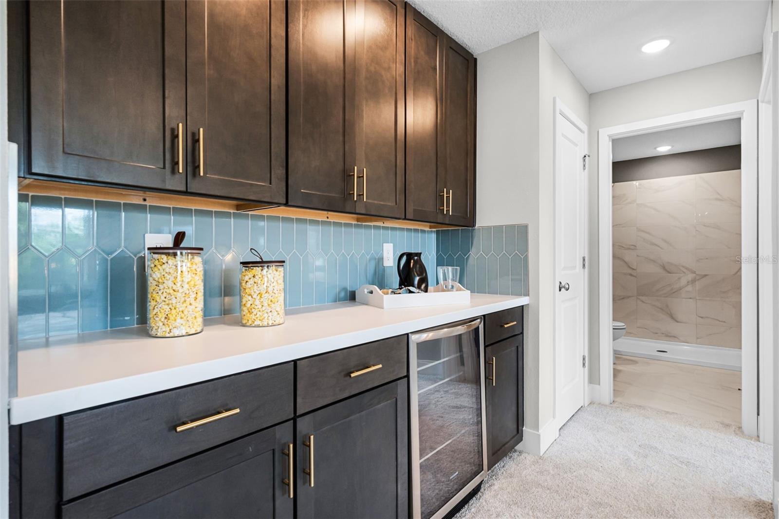 EDEN CREST - Residential