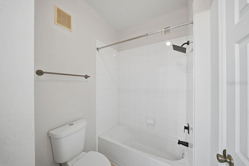 STONEBRIDGE PLACE - Residential Lease