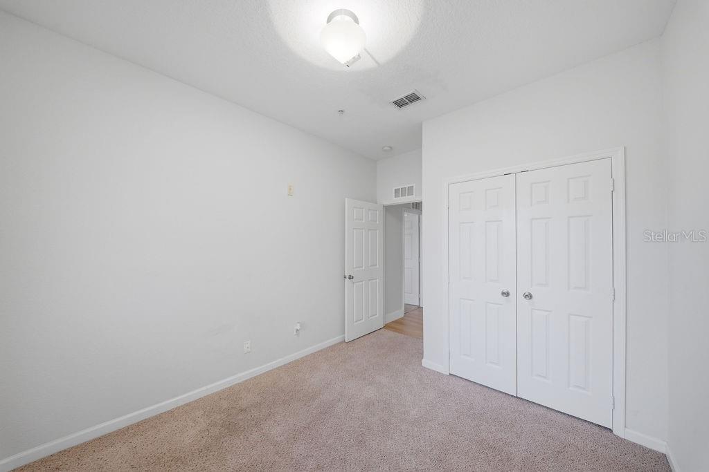 STONEBRIDGE PLACE - Residential Lease