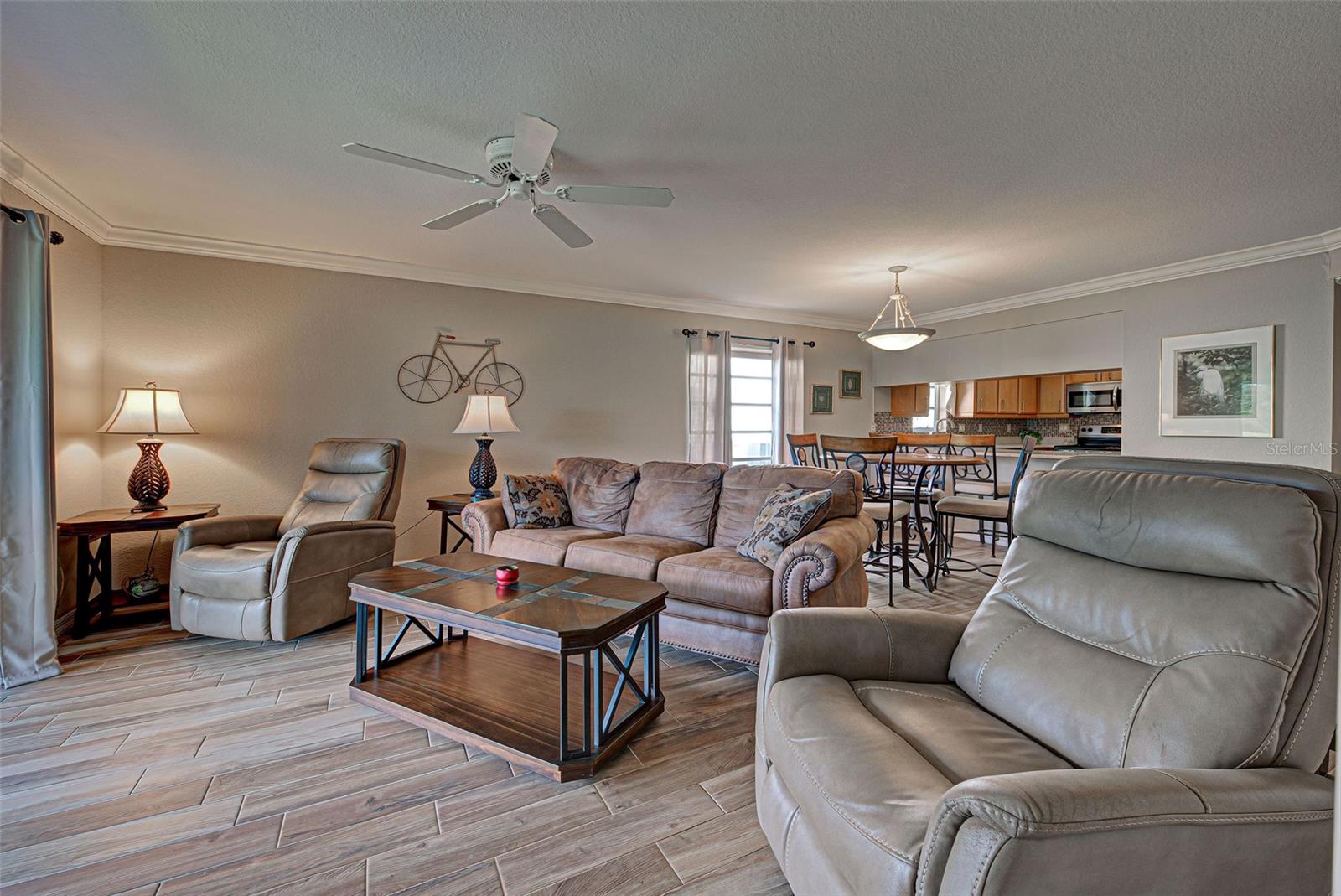 1041 CAPRI ISLES BOULEVARD 119