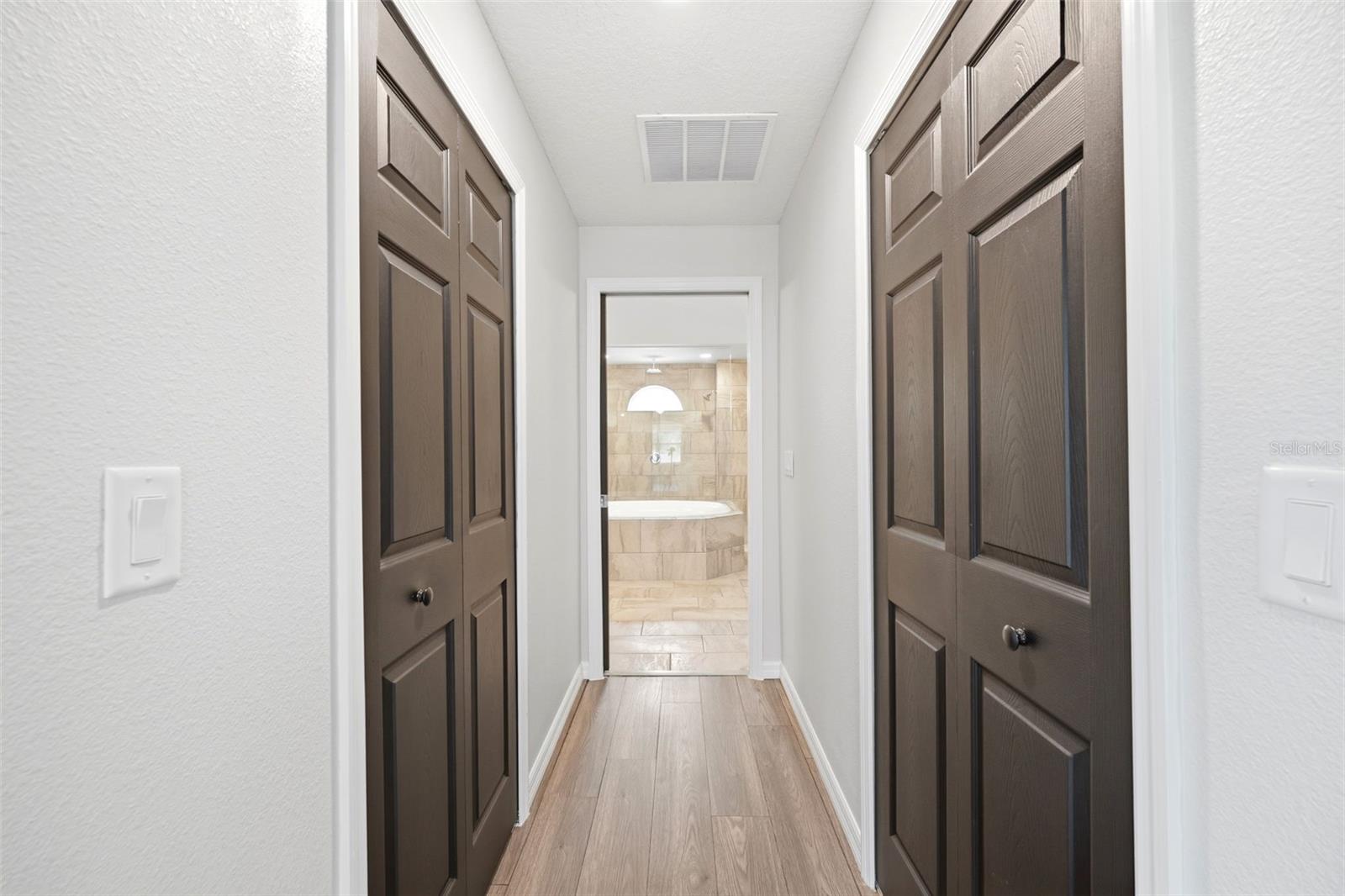 ROYAL HIGHLANDS - Residential