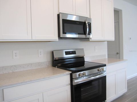 Tiny photo for 4494 NW 14th Loop, Ocala, FL 34482 (MLS # OM725145)