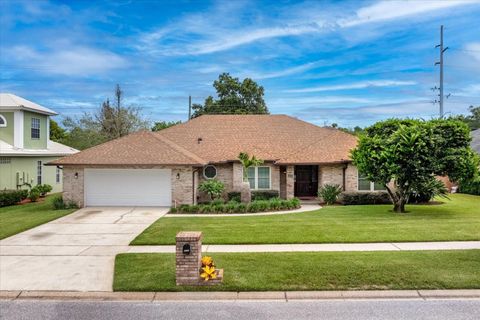 Photo of 4025 Conway Place Circle, Orlando, FL 32812 (MLS # O6411052)