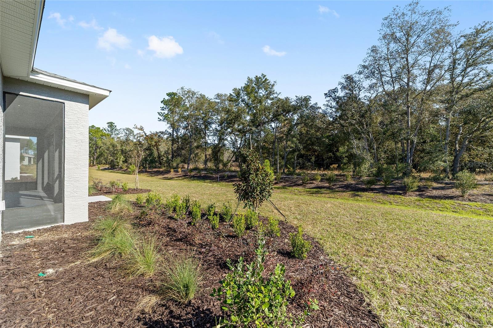 ON TOP OF THE WORLD - Residential