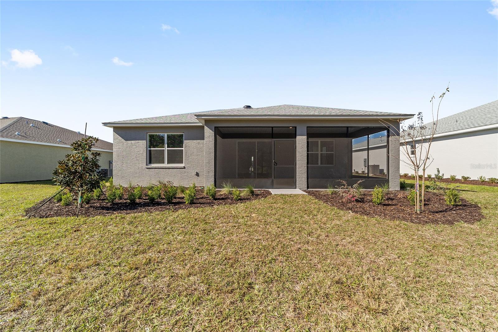 ON TOP OF THE WORLD - Residential