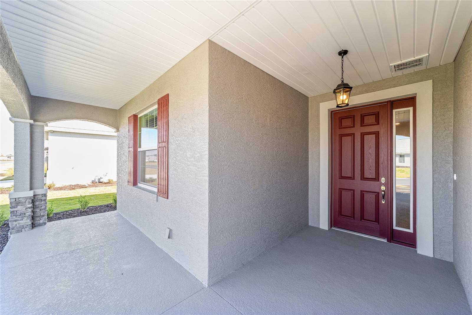 ON TOP OF THE WORLD - Residential