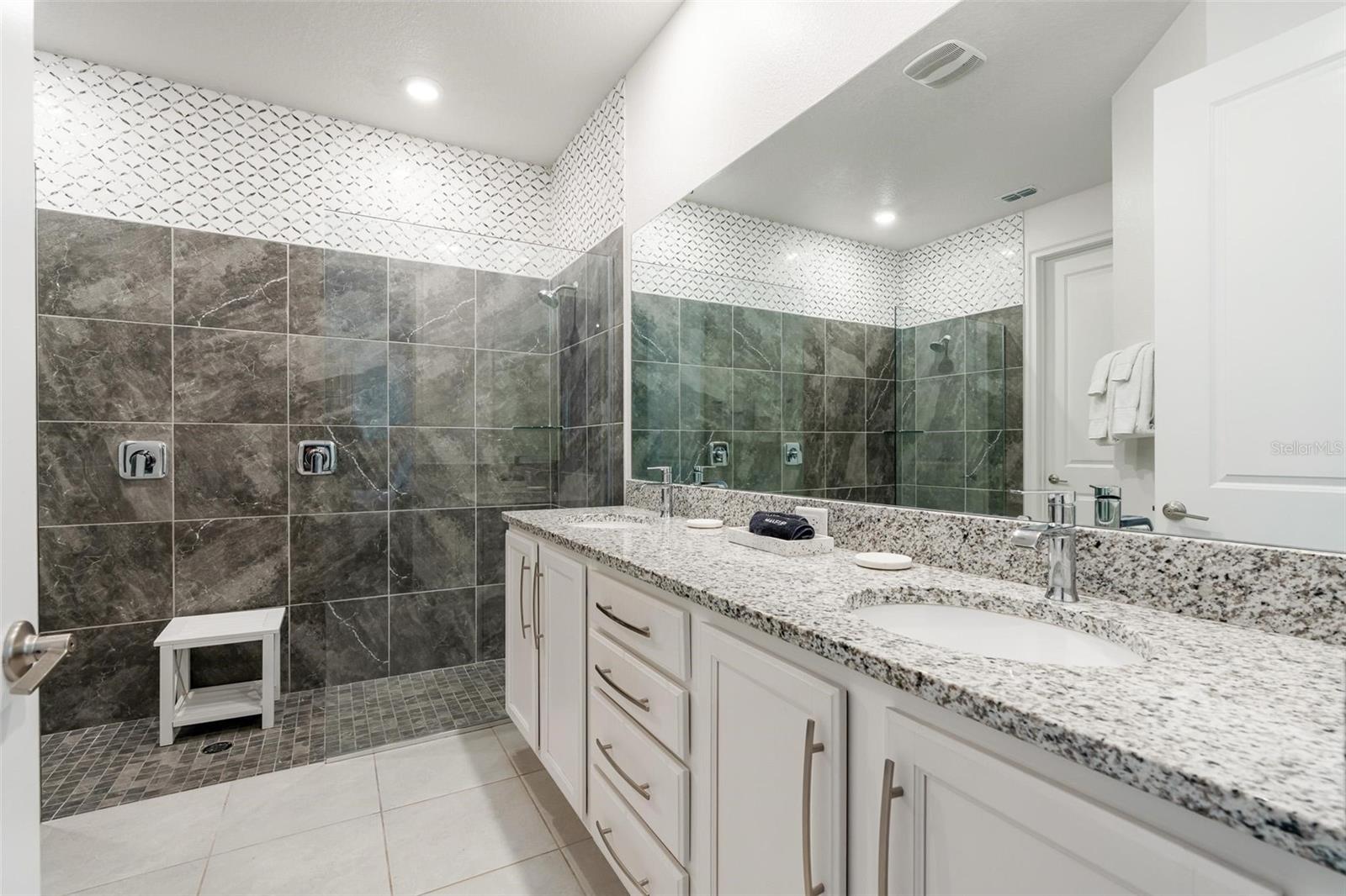 REUNION WEST VILLAGE 3A - Residential