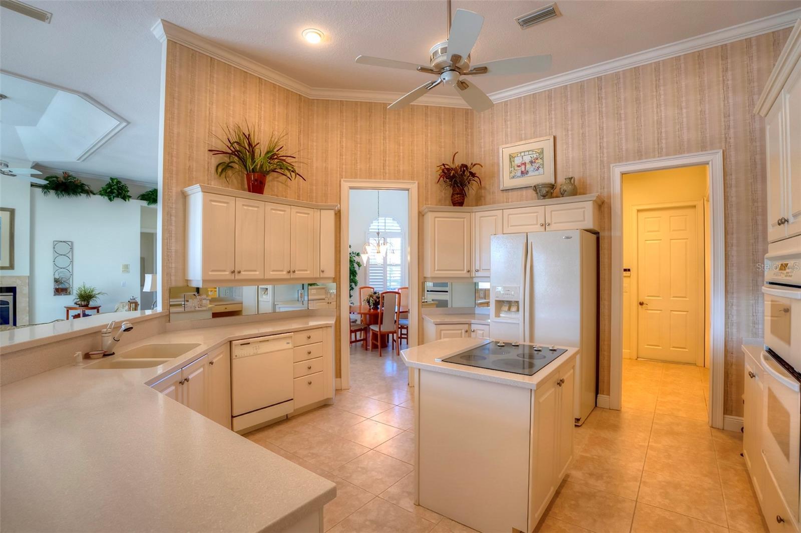 VENETIA PH 3 - Residential