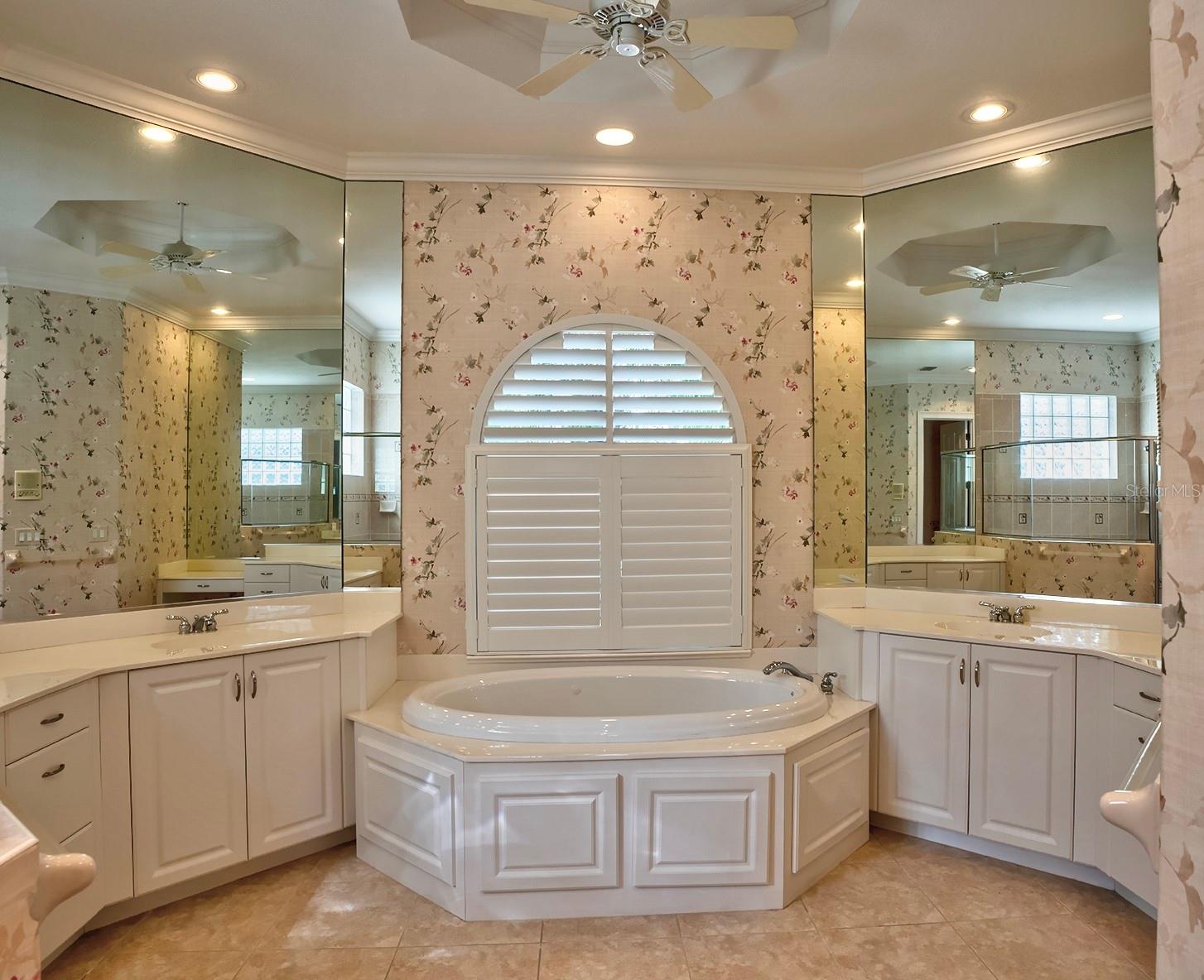 VENETIA PH 3 - Residential