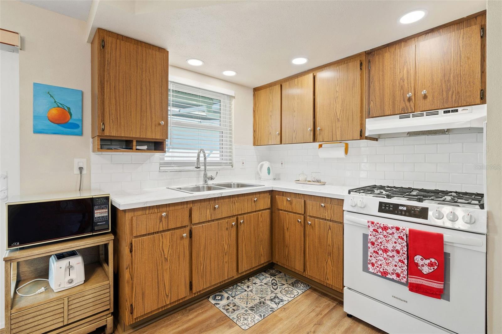 SEMINOLE HILL VILLAS - Residential