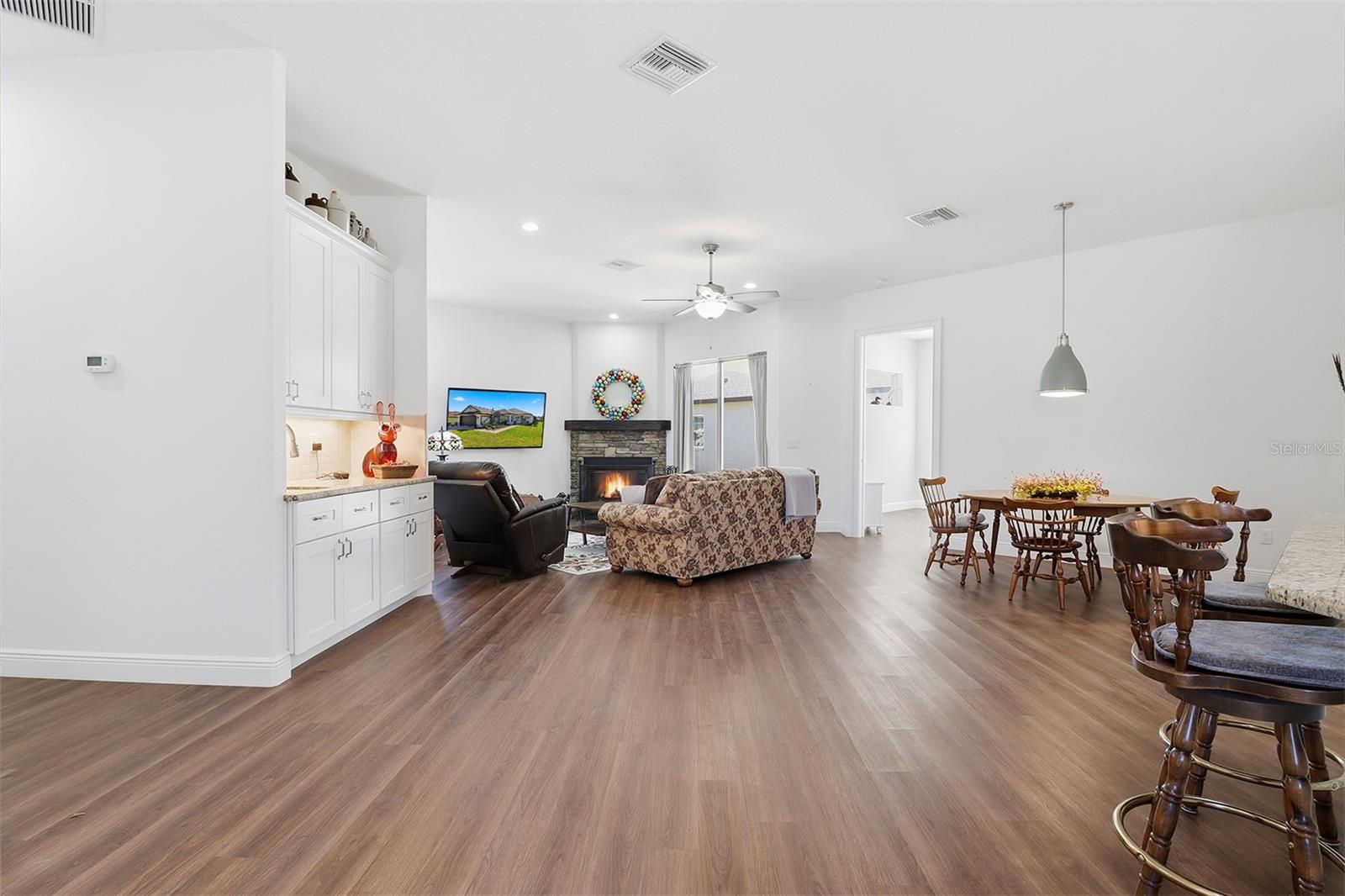 REPLAT OF DEER PARK - Residential