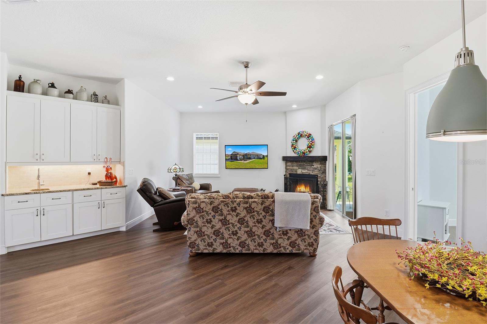 REPLAT OF DEER PARK - Residential