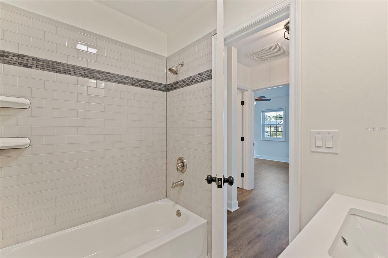 RIO VISTA - Residential