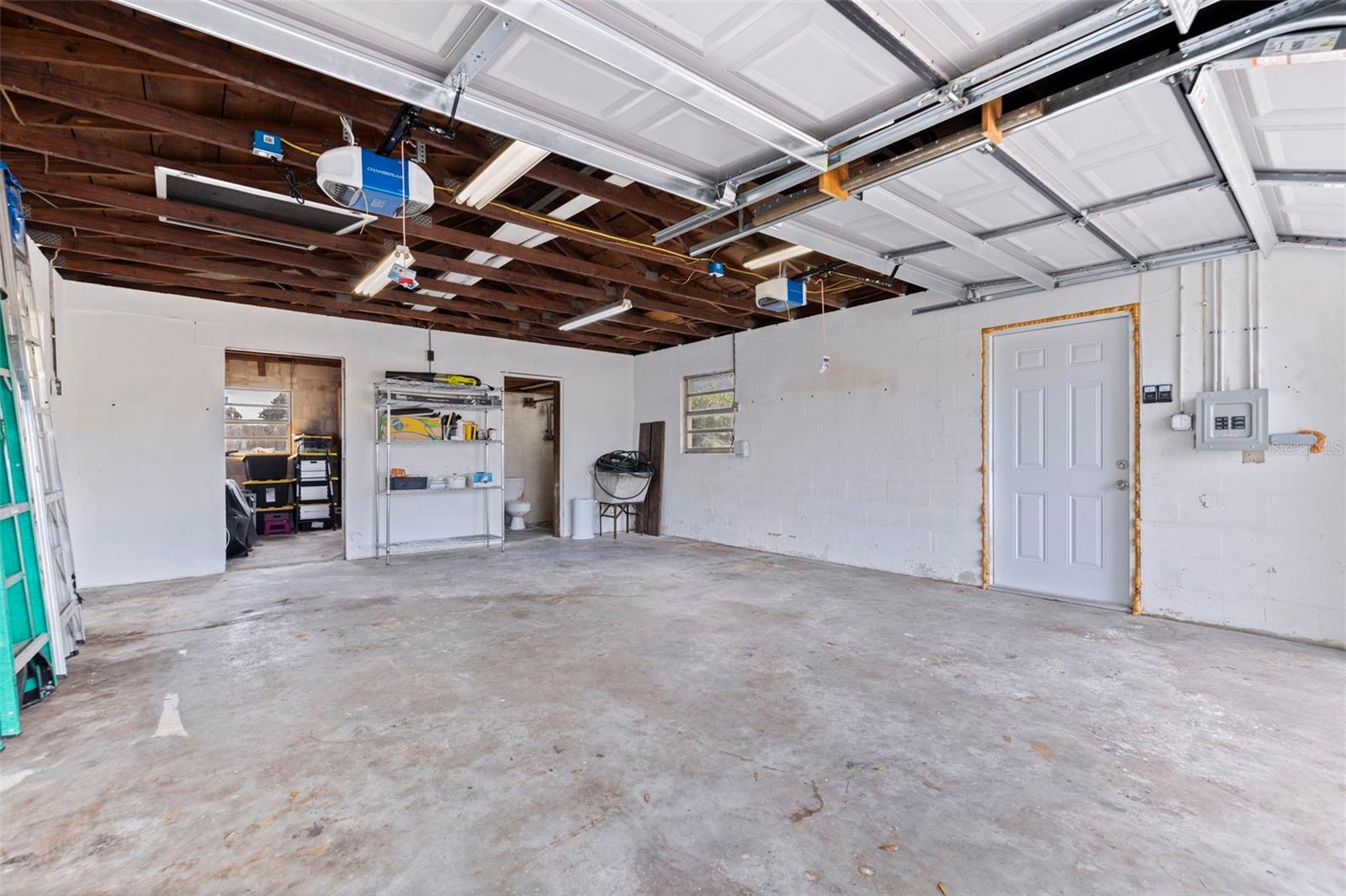 RIO VISTA - Residential