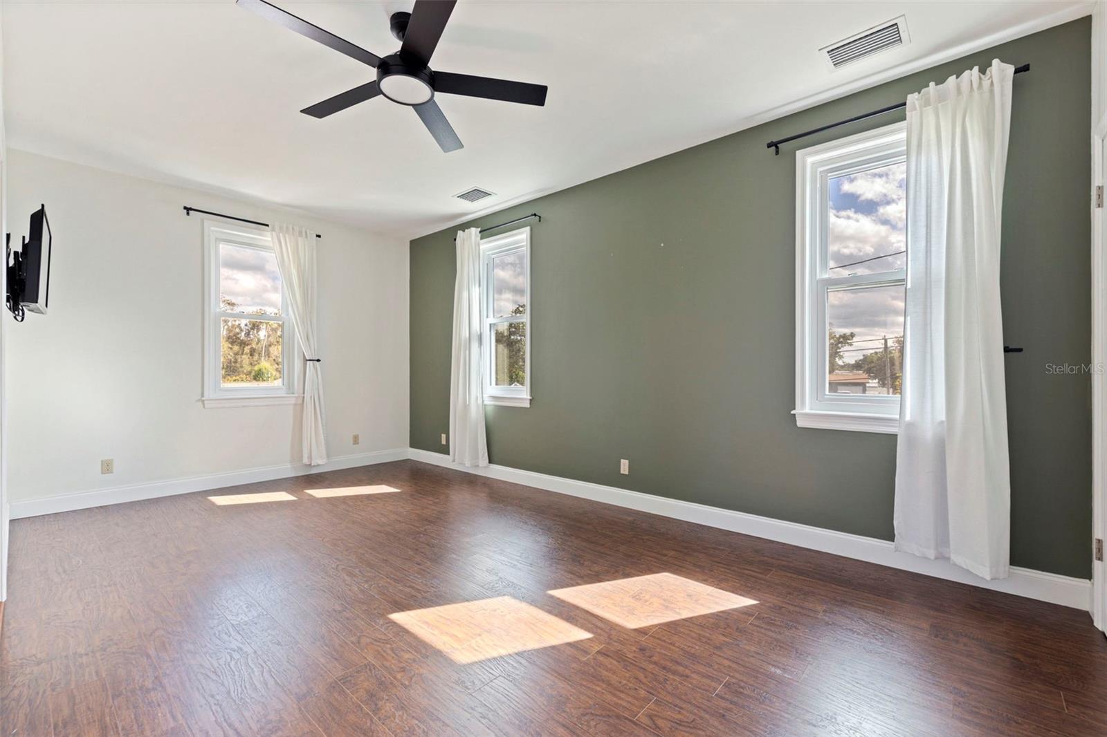 RIO VISTA - Residential