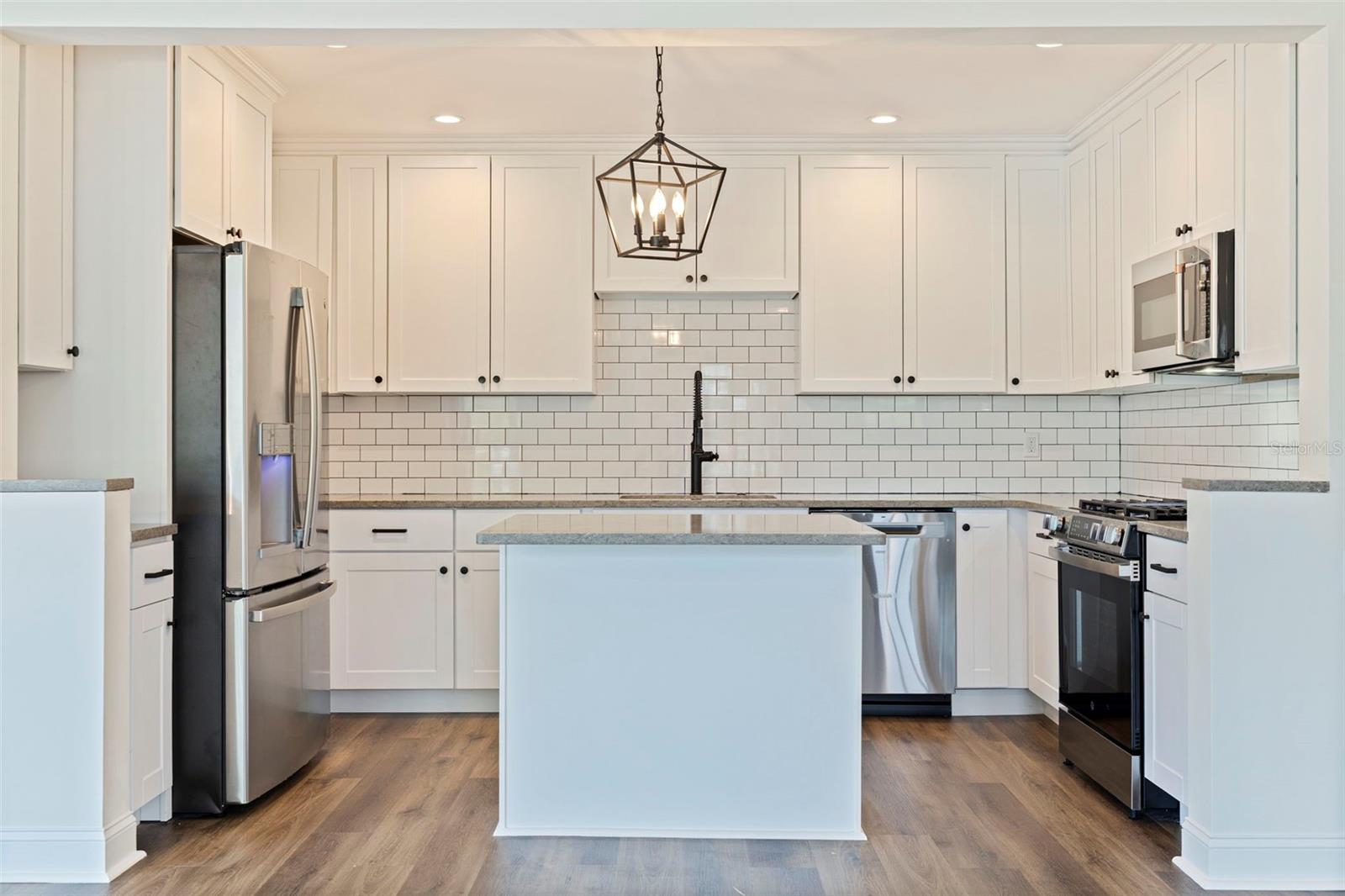 RIO VISTA - Residential