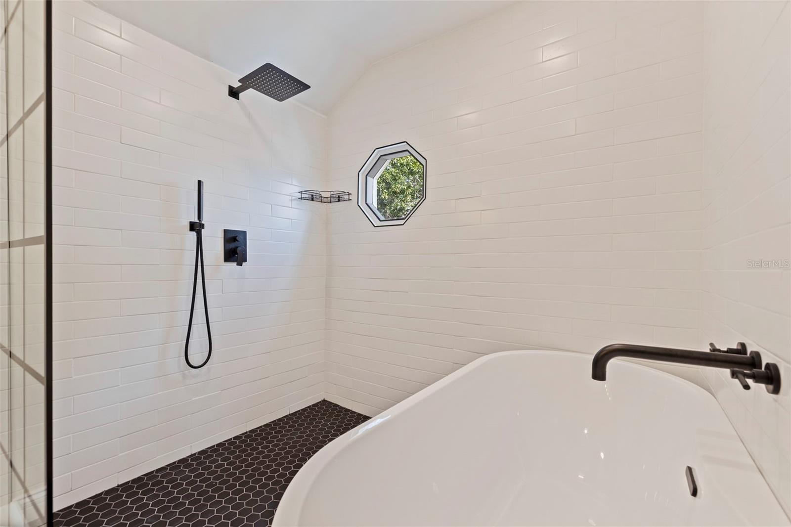 RIO VISTA - Residential