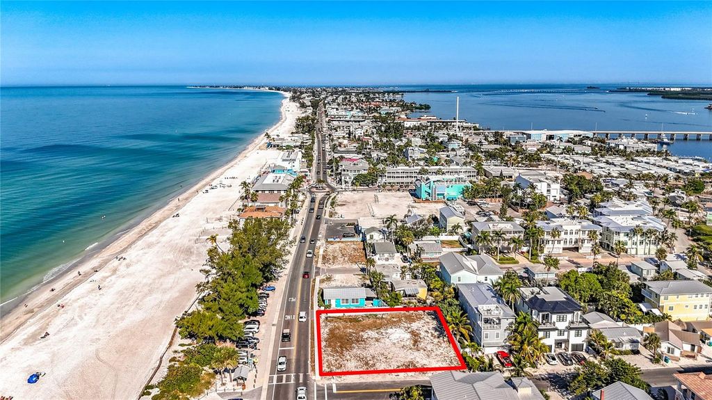 Photo of 403 Gulf Drive S, Bradenton Beach, FL 34217 (MLS # A4672306)