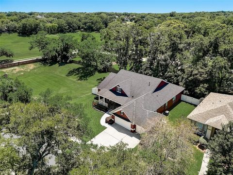 A home in VALRICO