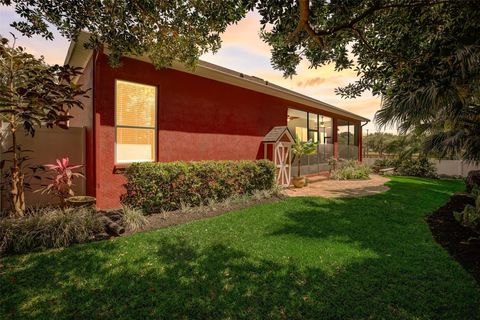 A home in VALRICO