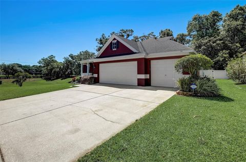 A home in VALRICO