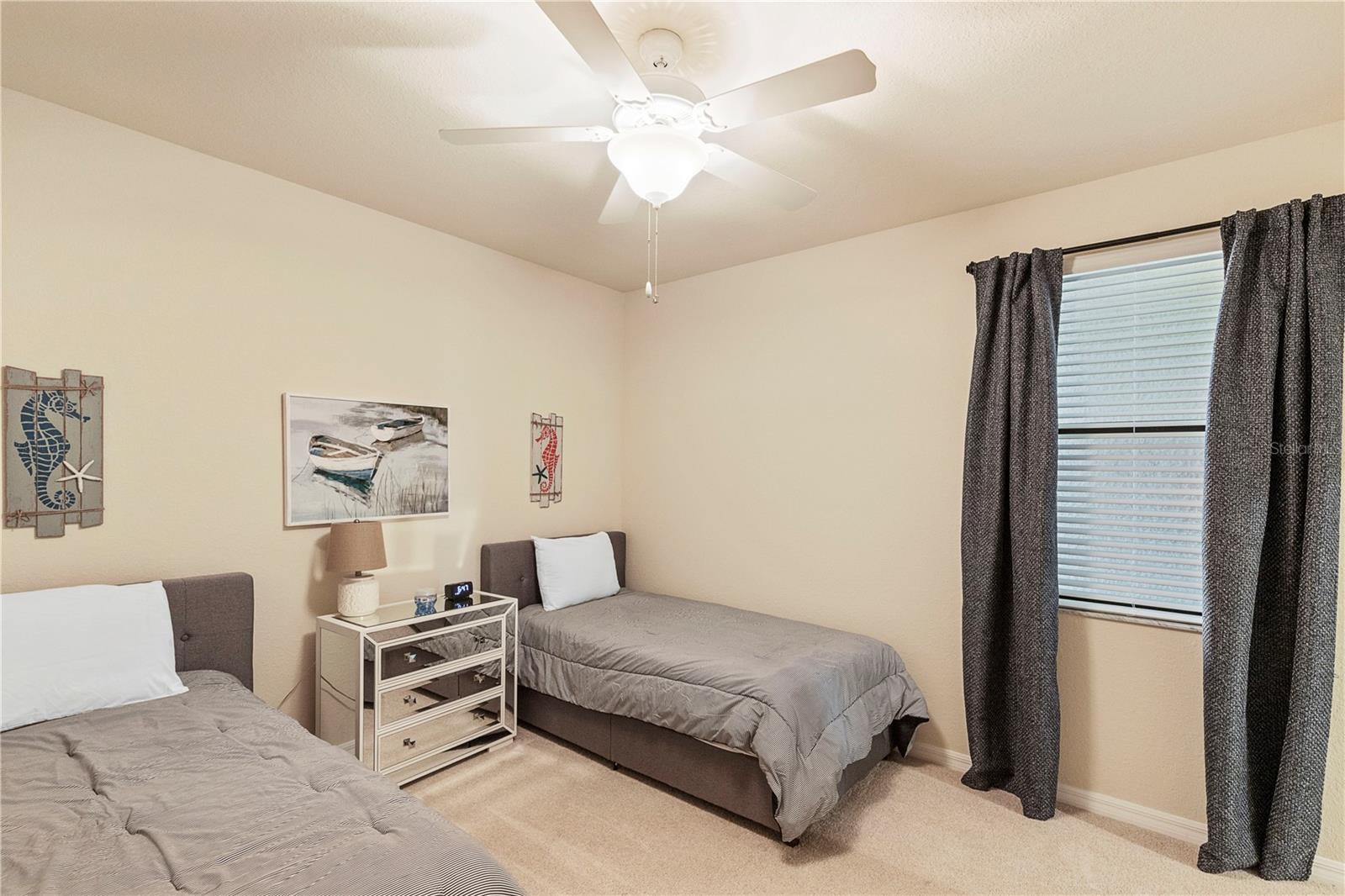 LAKEWOOD NATIONAL - Residential