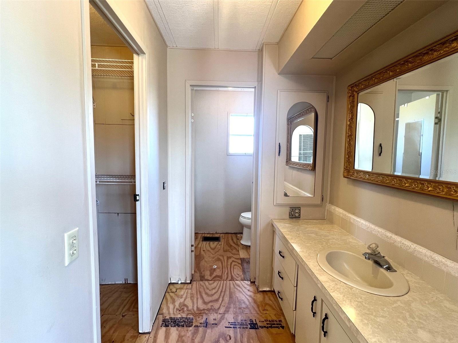 HARBOR COVE - Residential