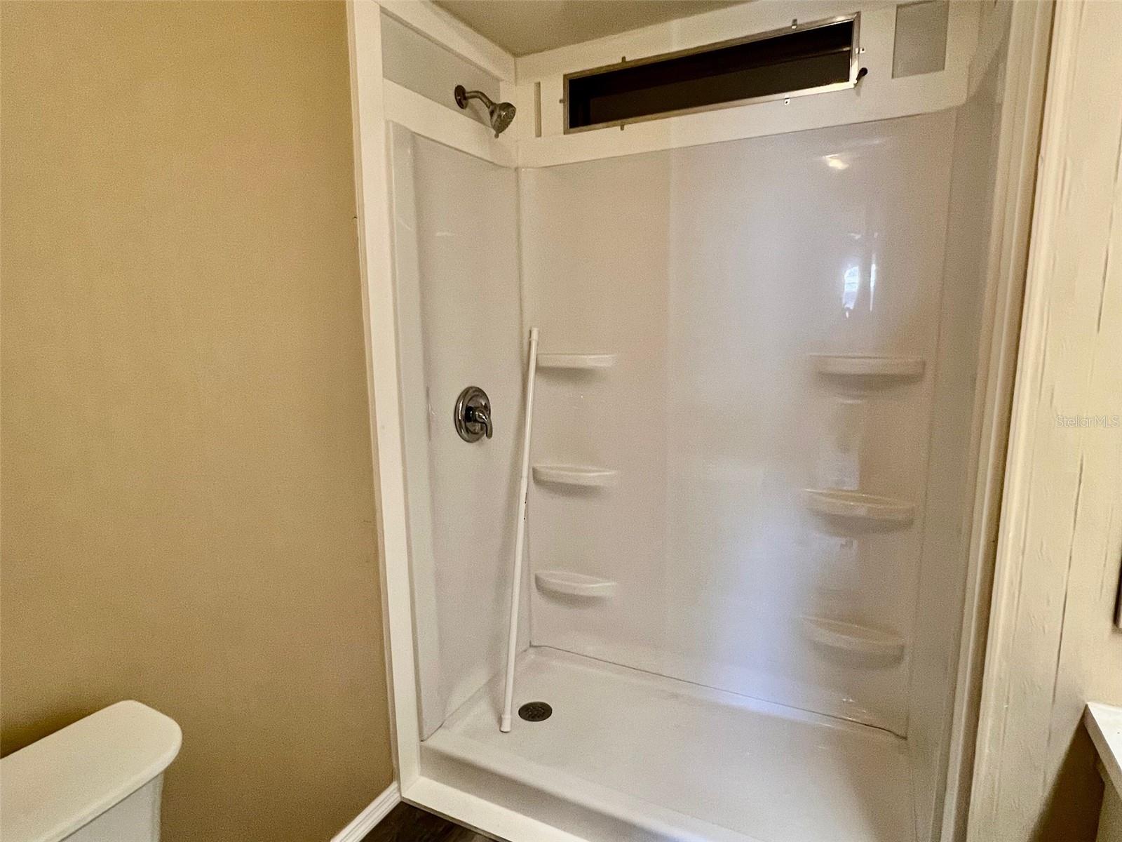 HARBOR COVE - Residential