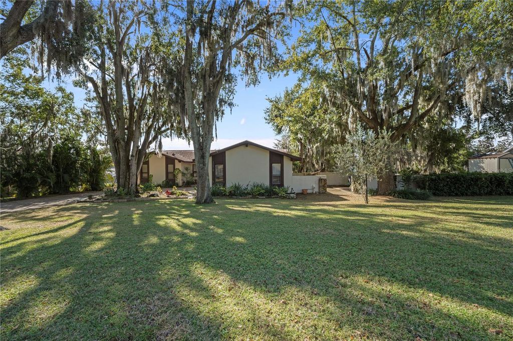 Photo of 11210 Elderberry Court, Clermont, FL 34715 (MLS # S5138907)