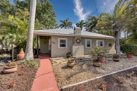 Photo of 521 W Olympia Avenue, Punta Gorda, FL 33950 (MLS # C7522980)
