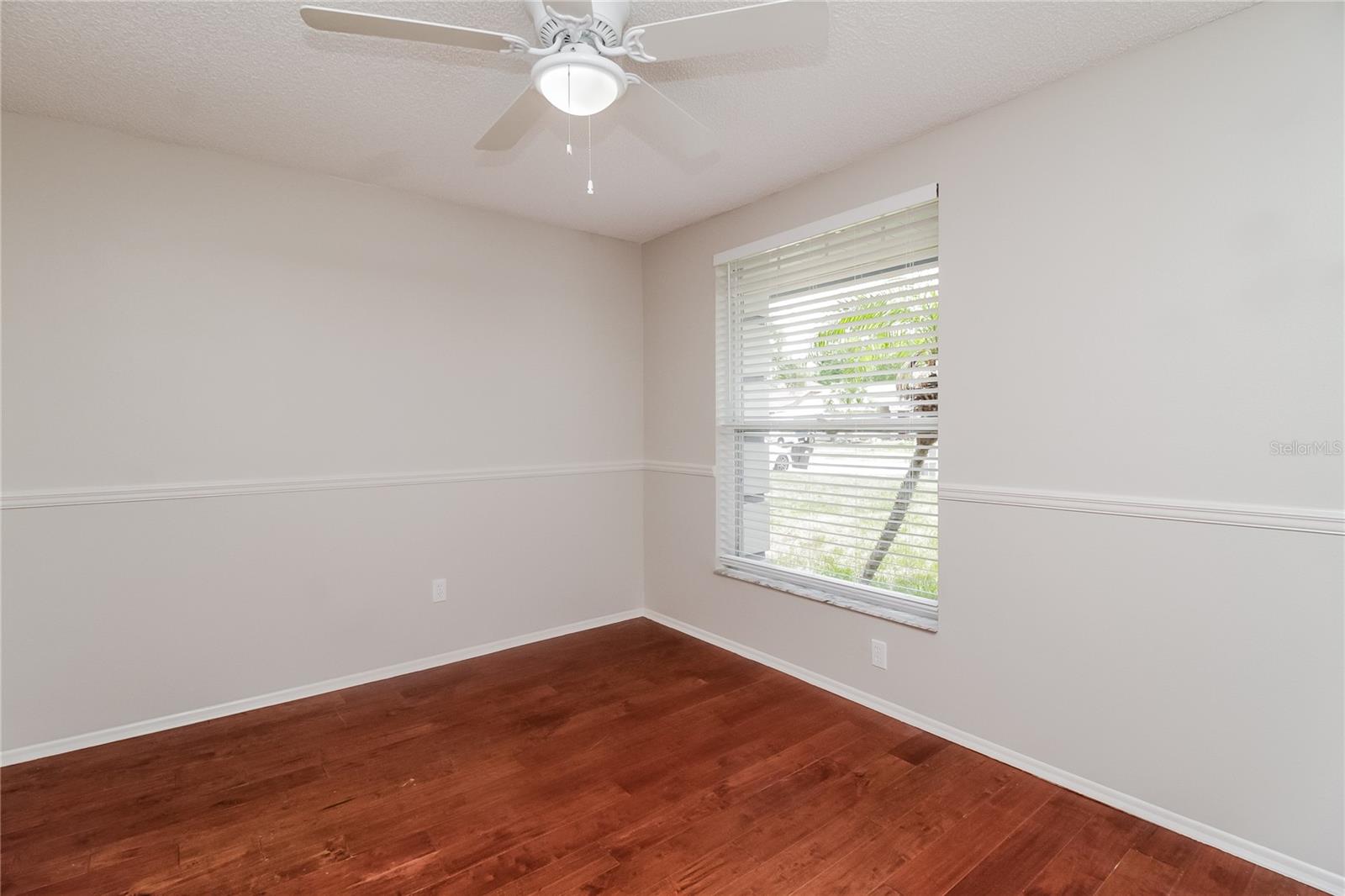 WOODFIELD OAKS - Residential Lease