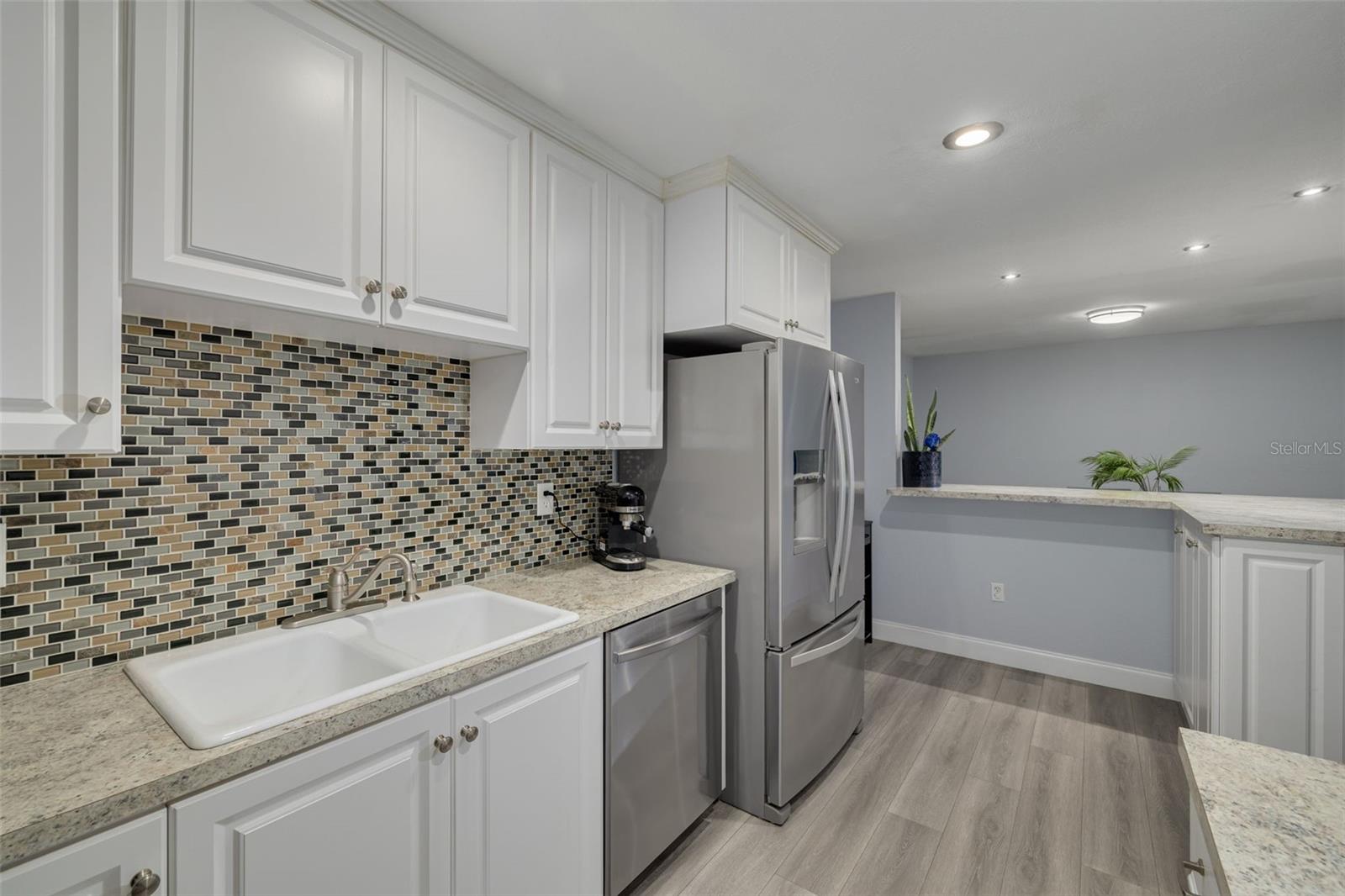 PINE RIDGE AT LAKE TARPON VILLAGE - Residential