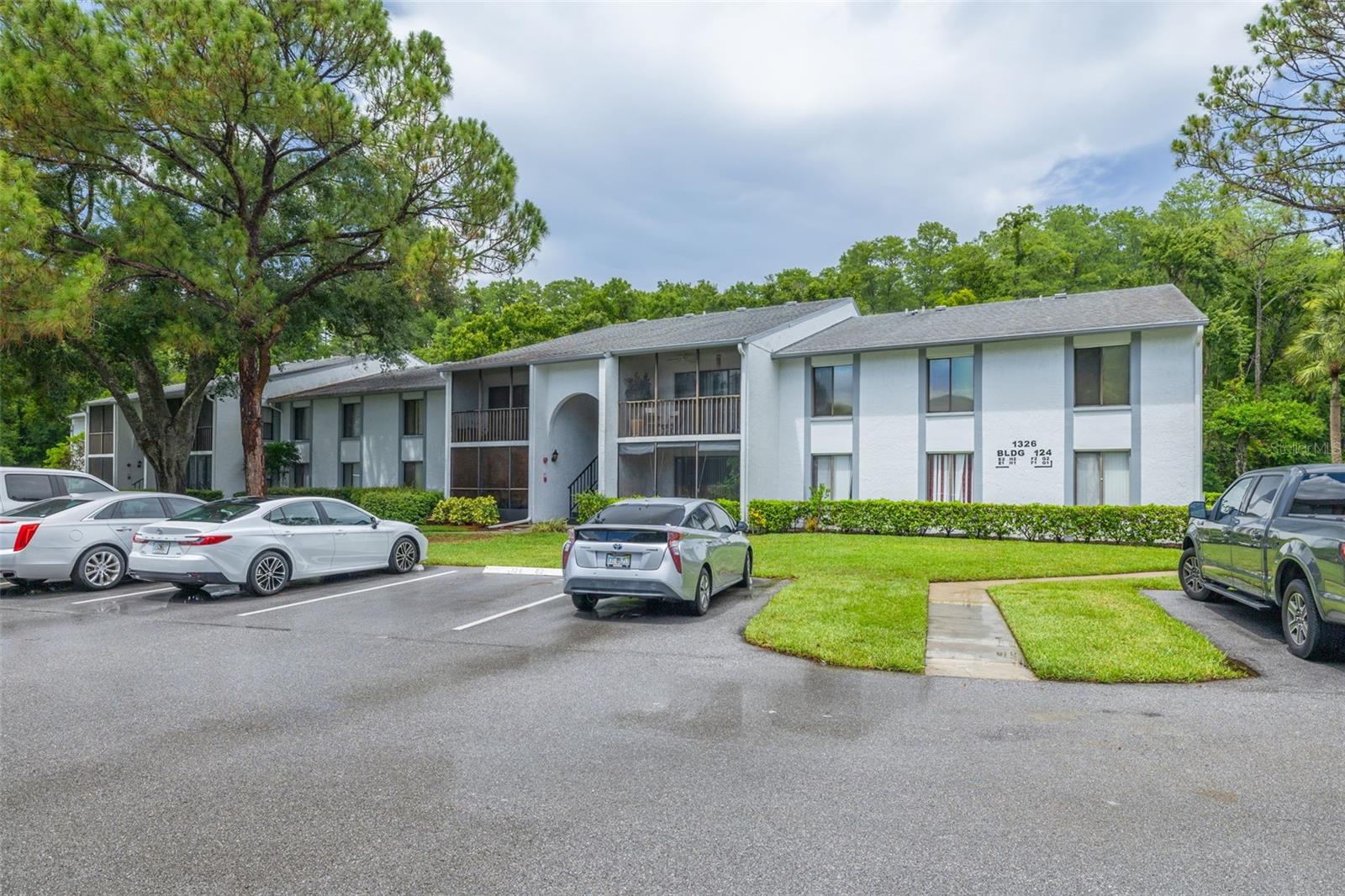 1326 PINE RIDGE CIRCLE E G2