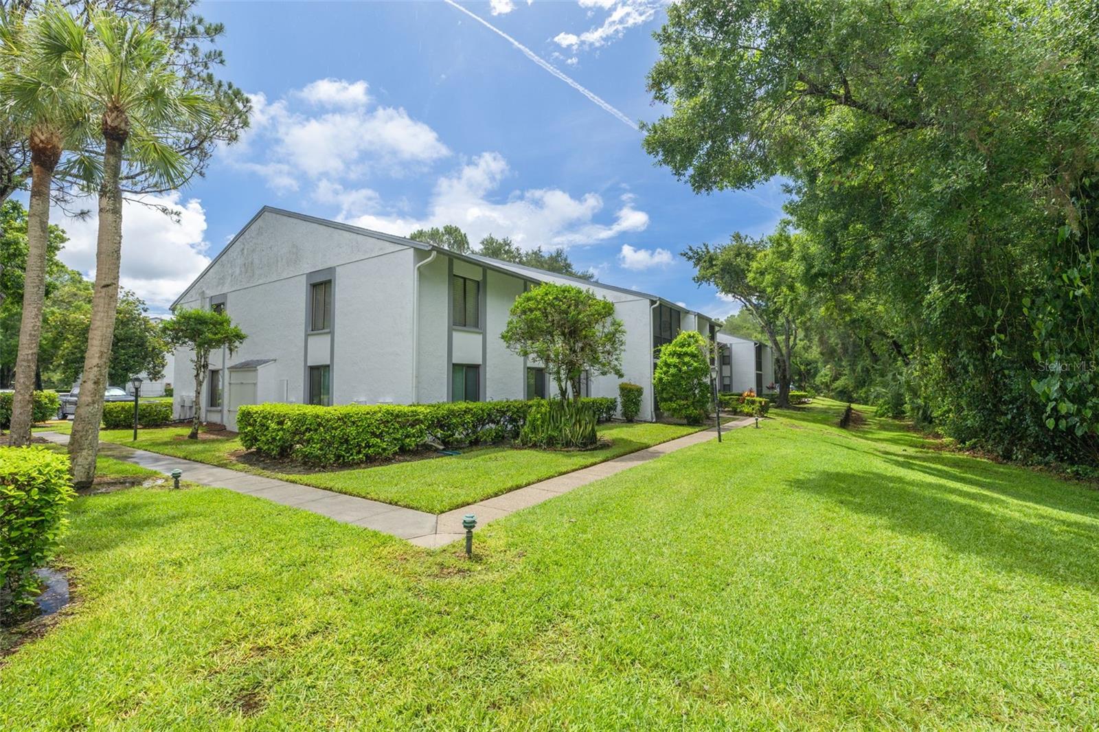 1326 PINE RIDGE CIRCLE E G2