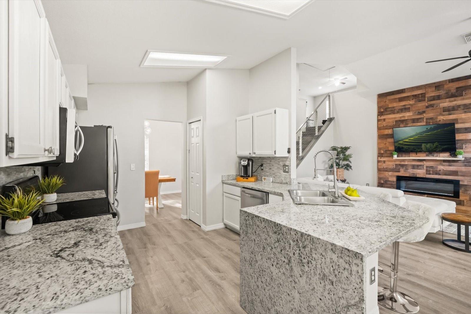 TWIN RIVERS SEC 4 UNIT 1 - Residential