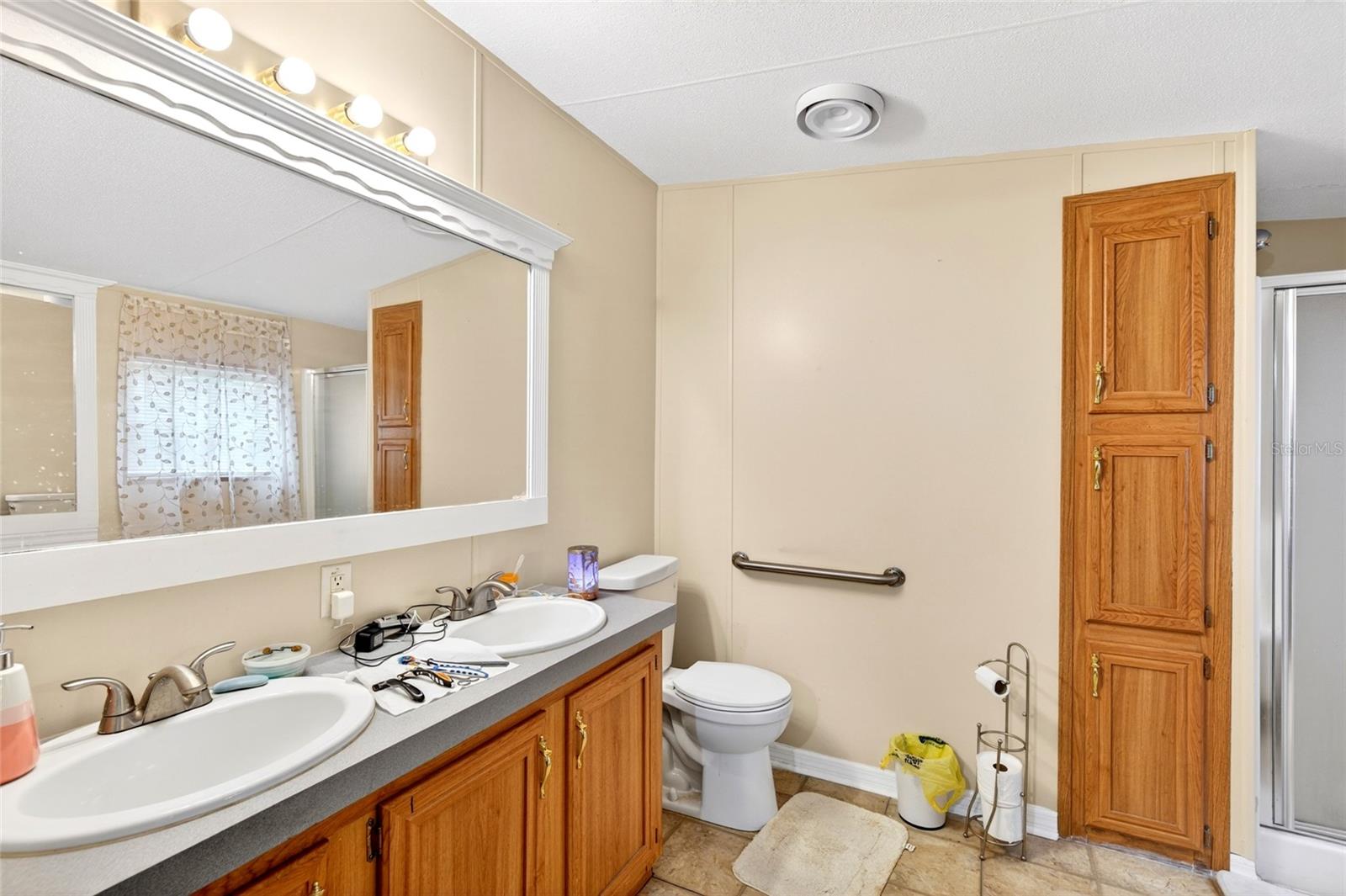 KING WOODLANDS - Residential