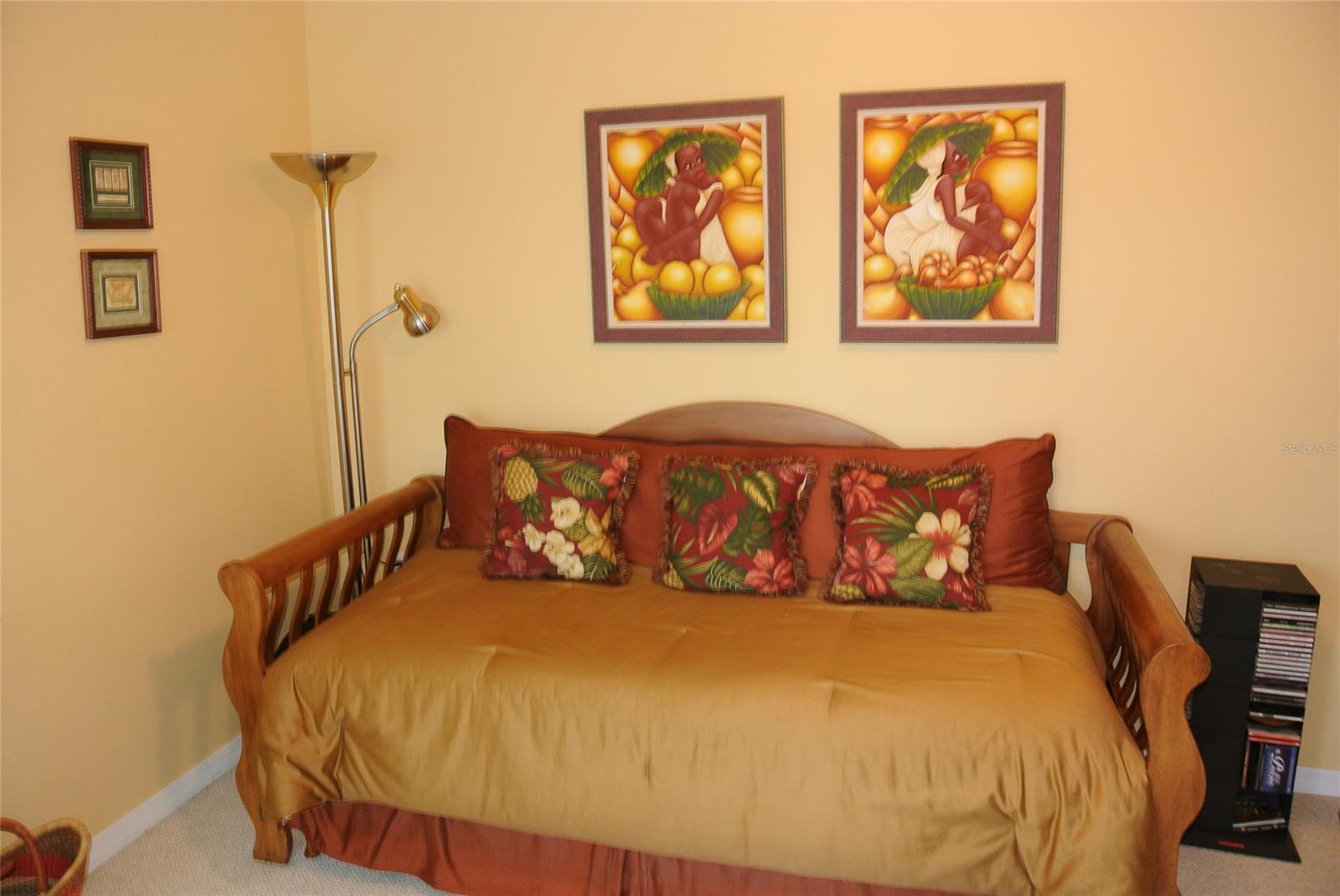 Ocean Walk Condo At Nsb - Residential