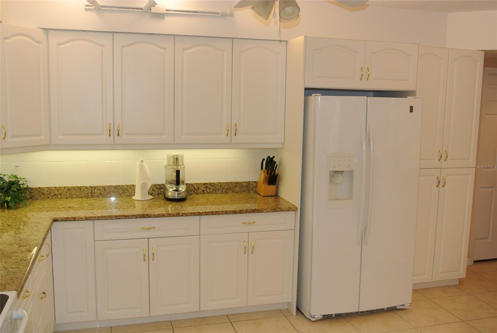 Ocean Walk Condo At Nsb - Residential