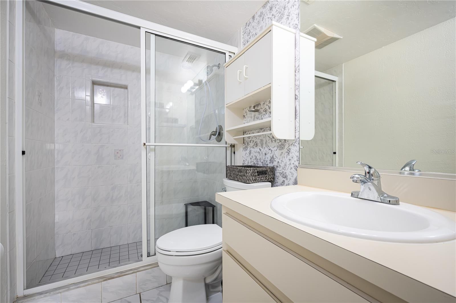 LAS CASAS - Residential Lease