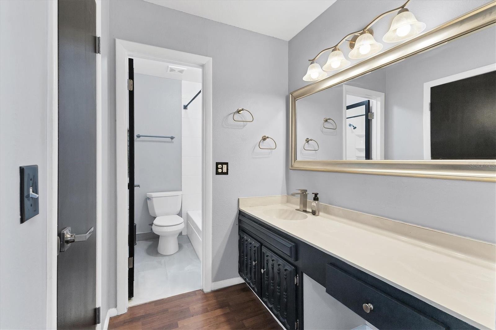 HIDDEN HOLLOW - Residential