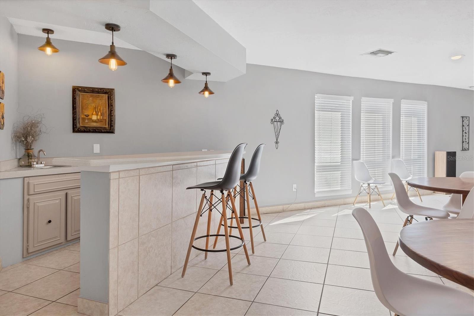 HIDDEN HOLLOW - Residential