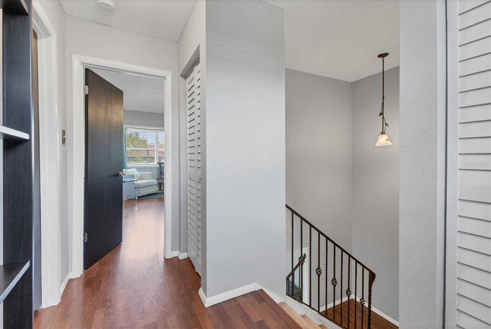 HIDDEN HOLLOW - Residential