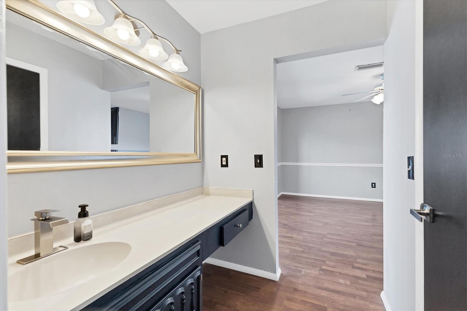 HIDDEN HOLLOW - Residential