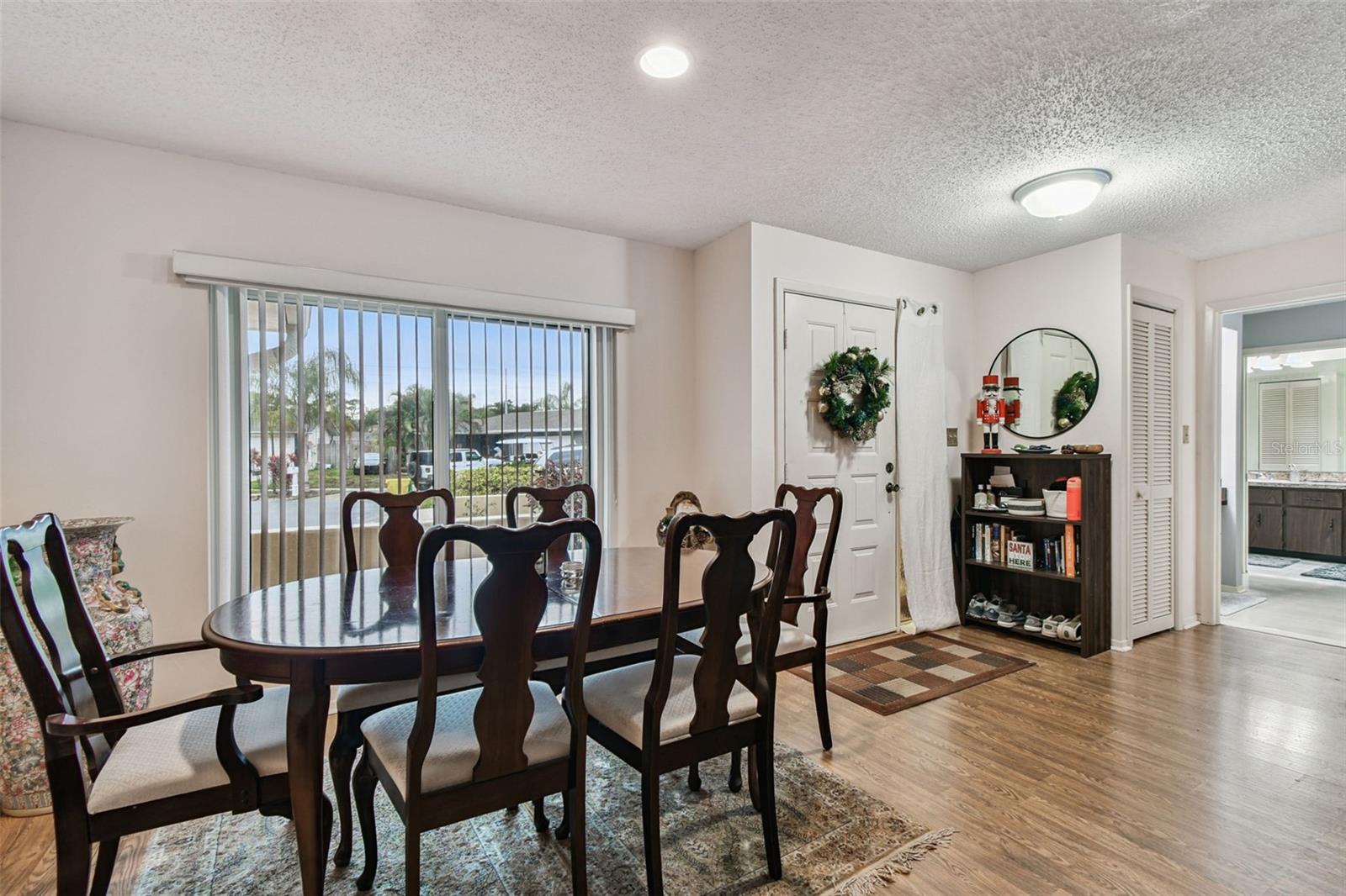 DOVE HOLLOW-UNIT I - Residential